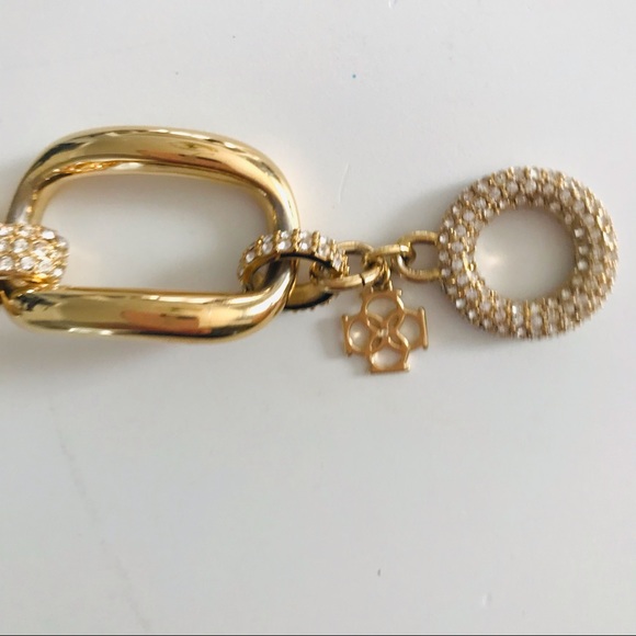 GORGEOUS ~ Heavy Gold Statement BRACELET - Picture 9 of 10